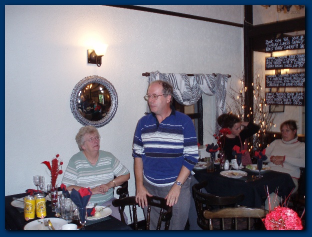 600x449 pixels (131K)